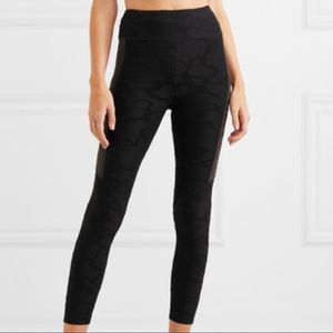 TWENTY MONTREAL 3D camo zebra leggings AND bra